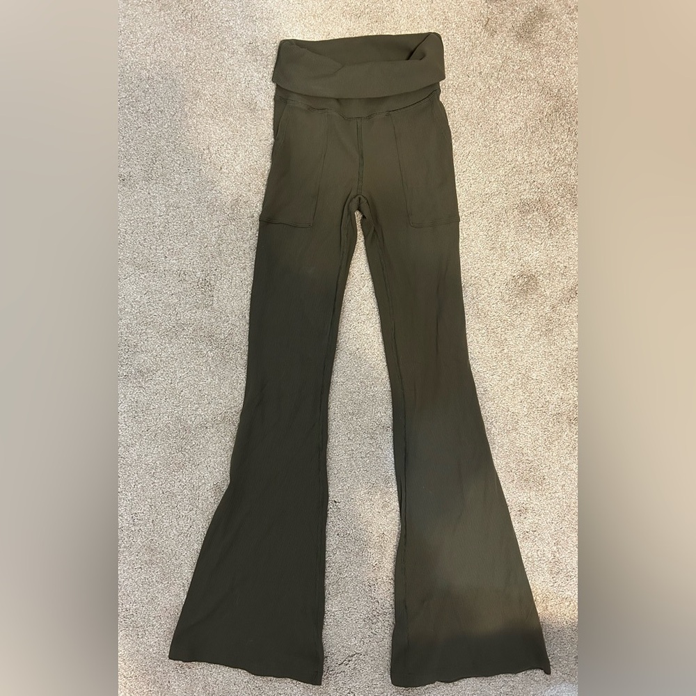 Aerie Olive Green Flare Leggings